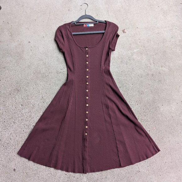 Magnolia Midi Dress - Picture 5 of 10